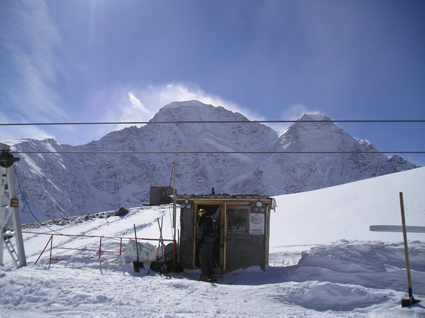 nebocheget.jpg